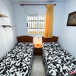 Escapada Marina Apartman *